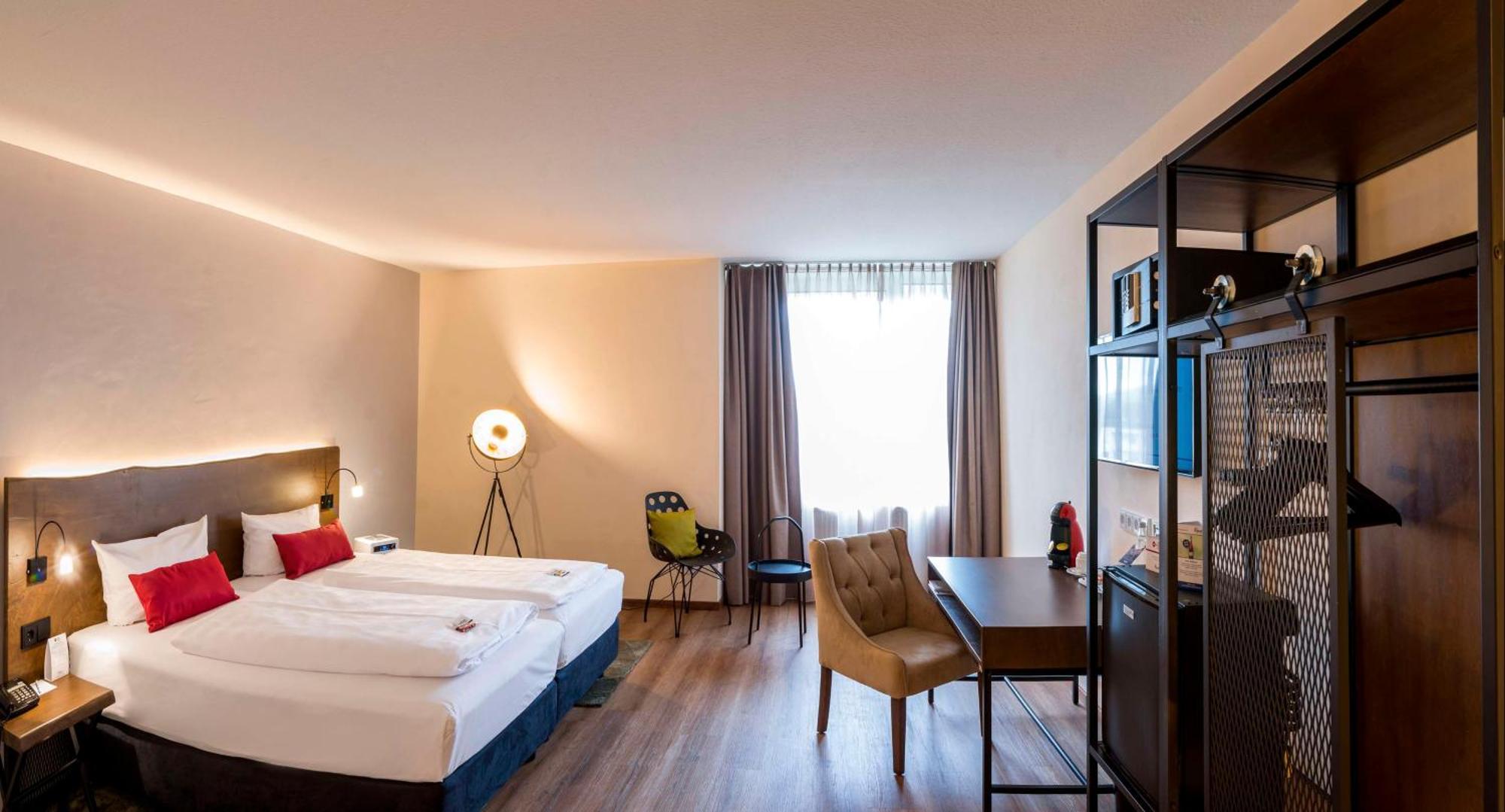 Best Western Plus Palatin Kongresshotel วีสล็อค ภายนอก รูปภาพ